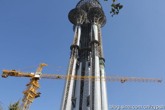 北京最雷人的"钉子建筑" 奥林匹克公园了望塔