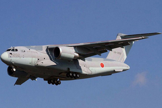 日本xc-2大型军用运输机.
