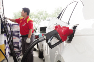 油价明起下调几成定局 详解目前石油管理办法