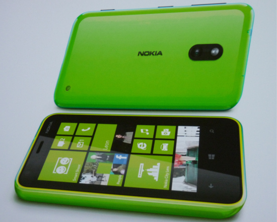 ŵƵͶWP8ֻLumia 620 ۼ249Ԫ