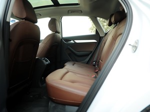 奥迪Q3 2013款 35 TFSI quattro 舒适型